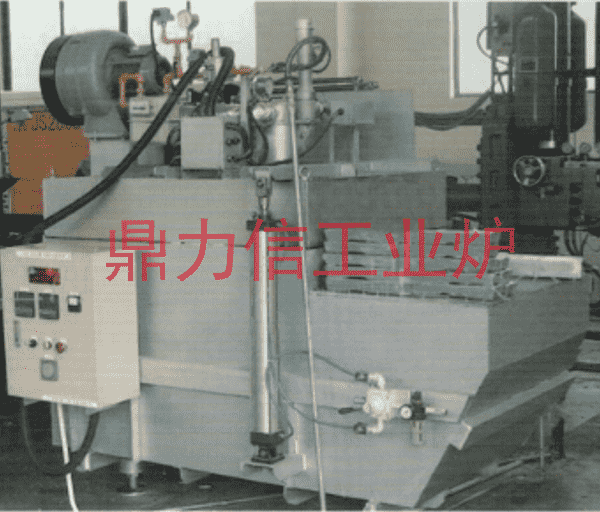 池式燃气保温炉