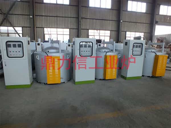 铝合金电阻熔化炉